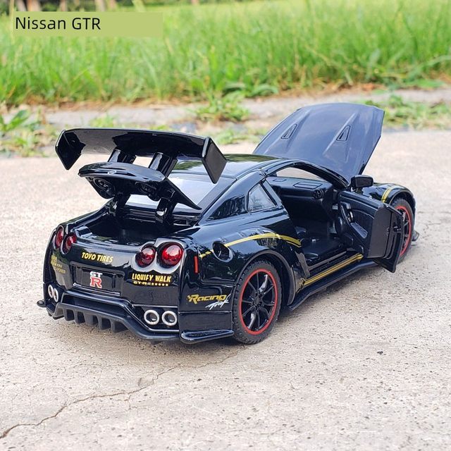 1:32尼桑gtr跑车r35合金车模战神仿真金属车模收藏摆件声光回力车