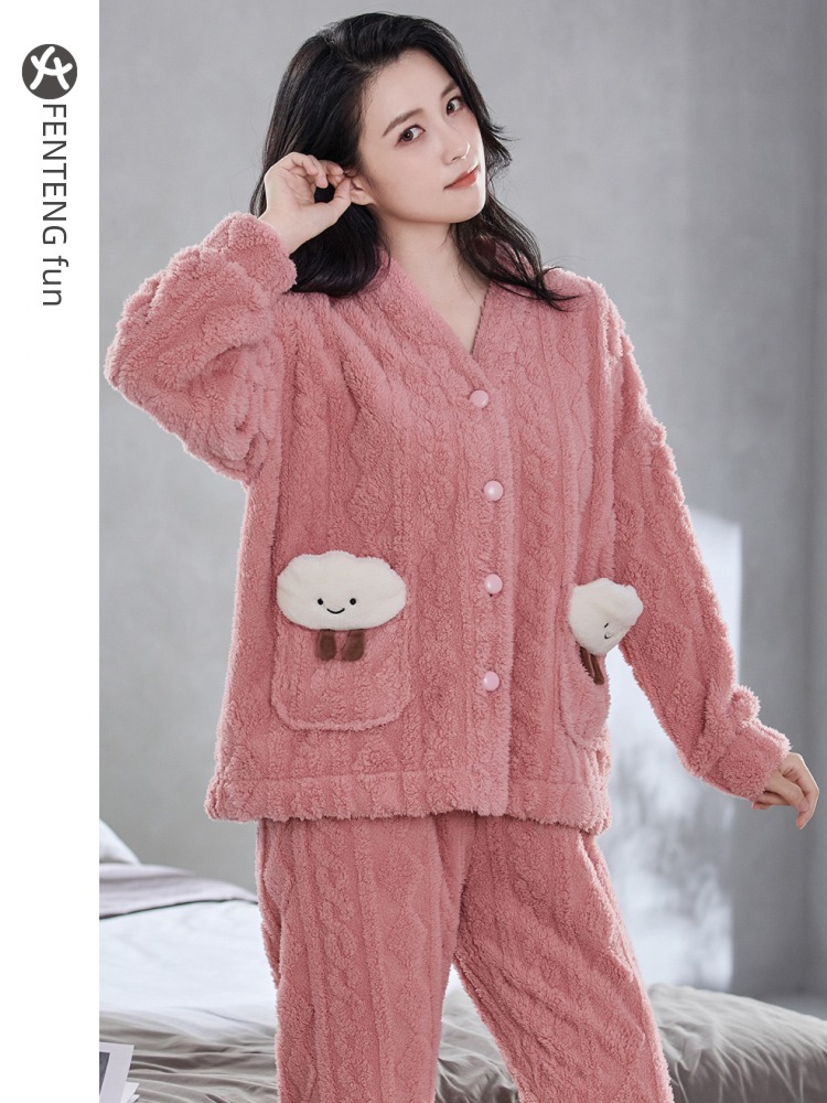 Finthen  Coral velvet ma'am keep warm lovely suit pajamas
